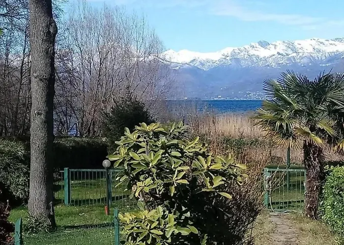View Apartment Ispra